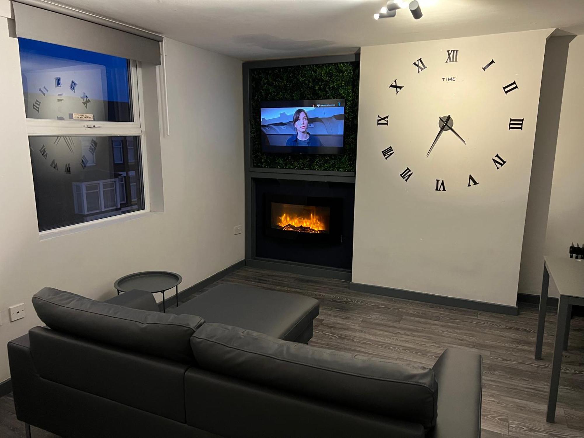 Vibe Holiday Apartments Blackpool Esterno foto